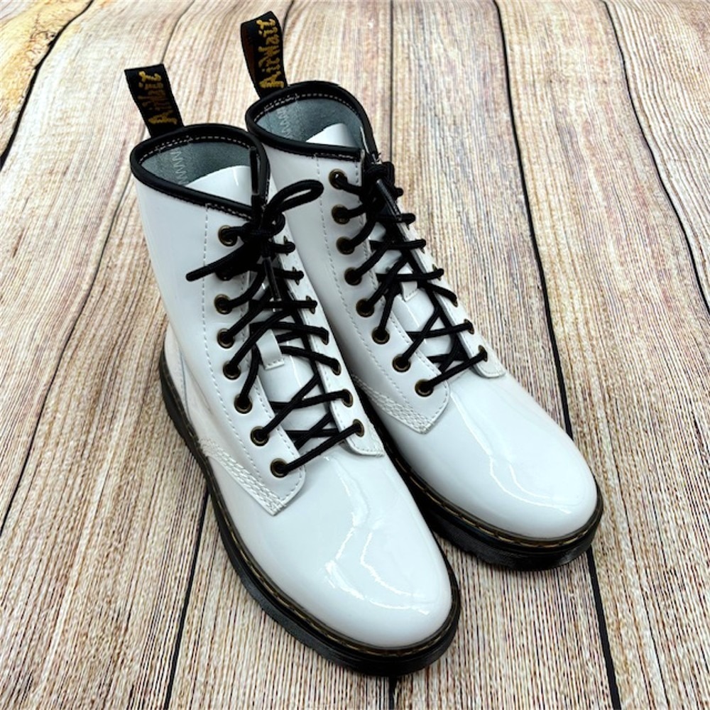 Dr Doc Martens Zavala Women's Size 7 White Patent Leather Punk Combat Boots NWOT